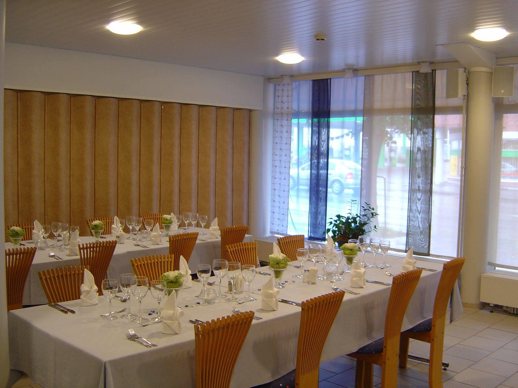 Hotel Pietari Kylliaeinen Savonlinna Exteriér fotografie